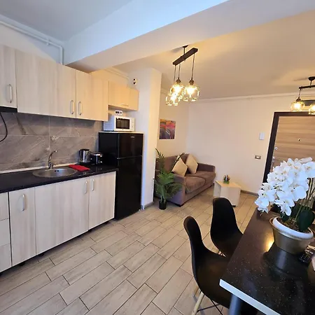 Appartamento Sea Breeze Double - Pool & Langa Plaja
