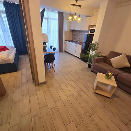 Sea Breeze Double - Pool & Langa Plaja * Navodari