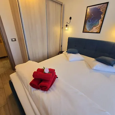 Sea Breeze Double - Pool & Langa Plaja *